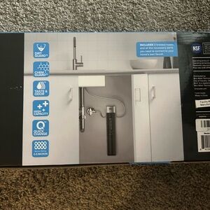 Under-Sink Water Filtration System - Black